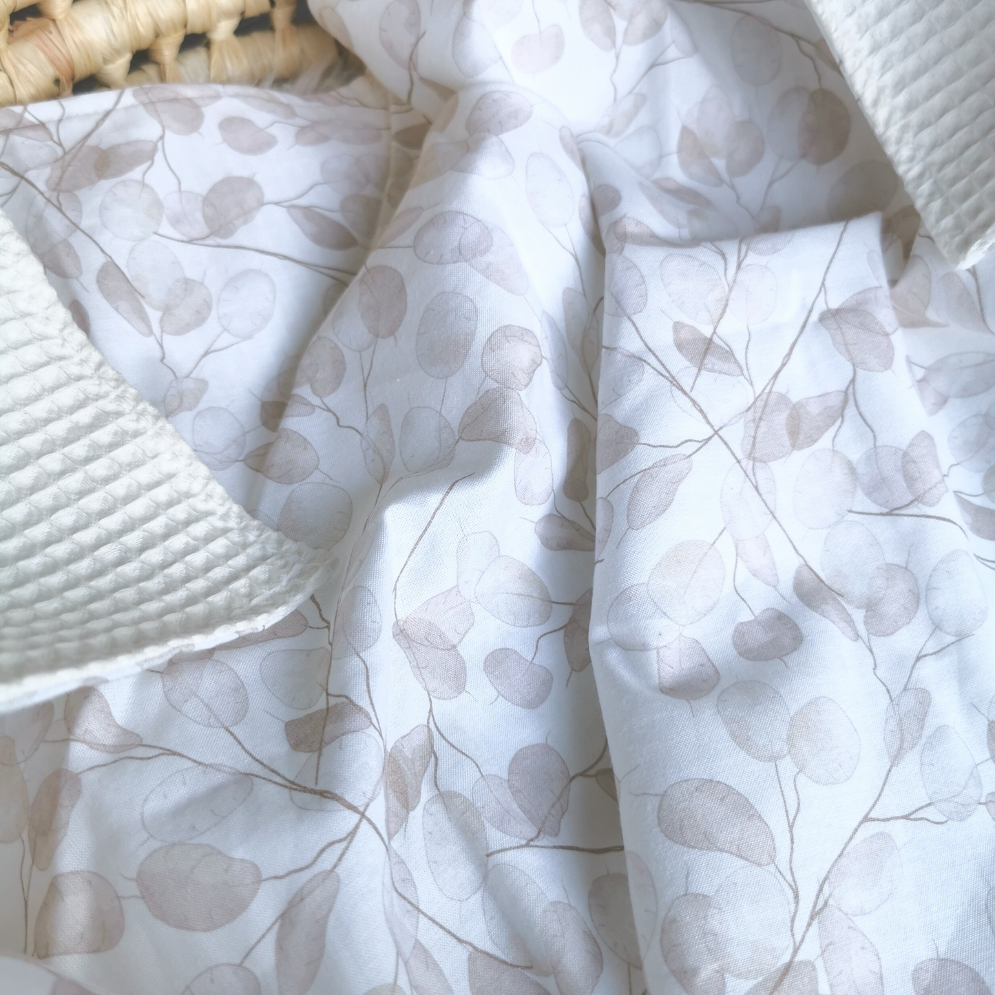 Baby Blanket “Tender Leaves”