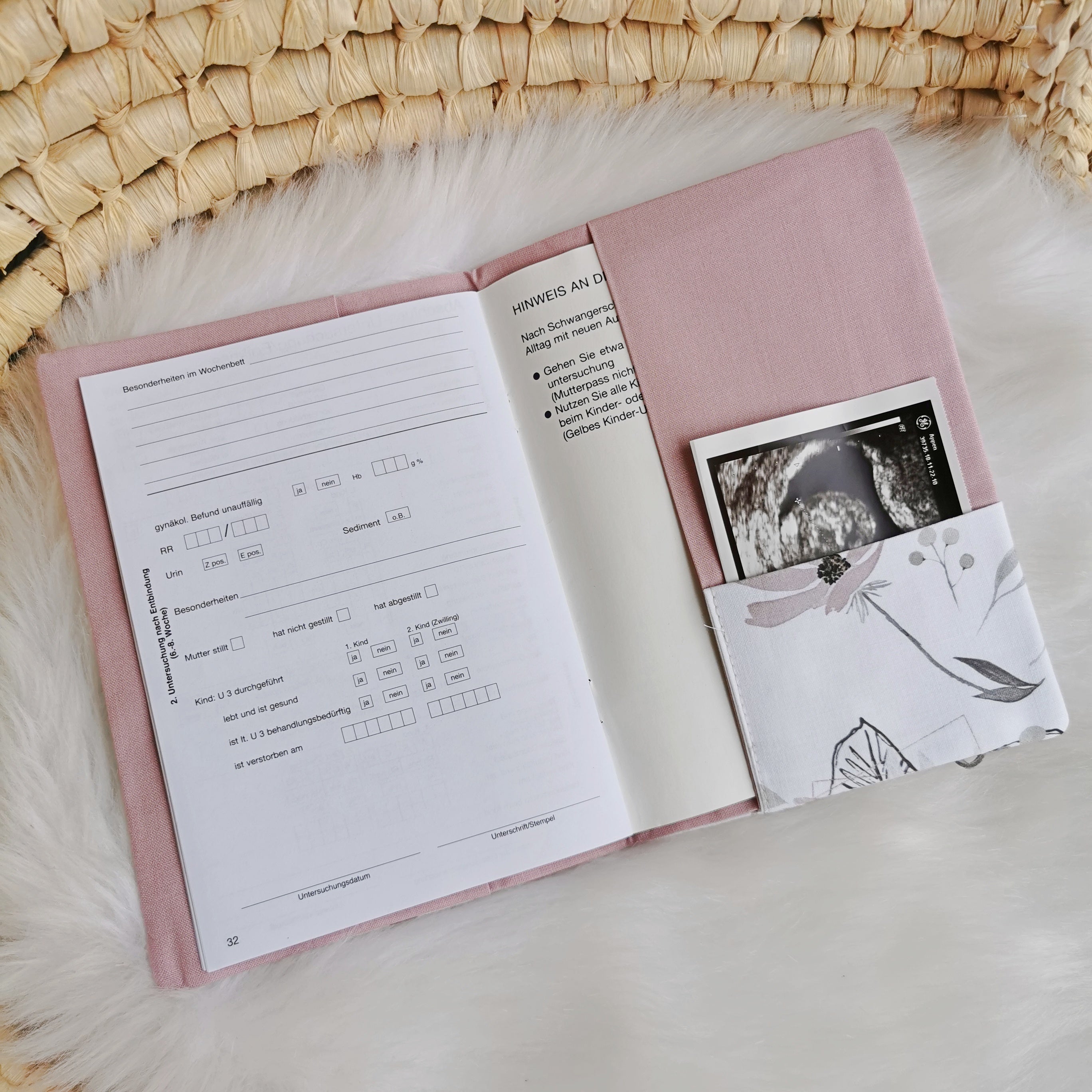 Maternity Passport Cover "Magnolias"