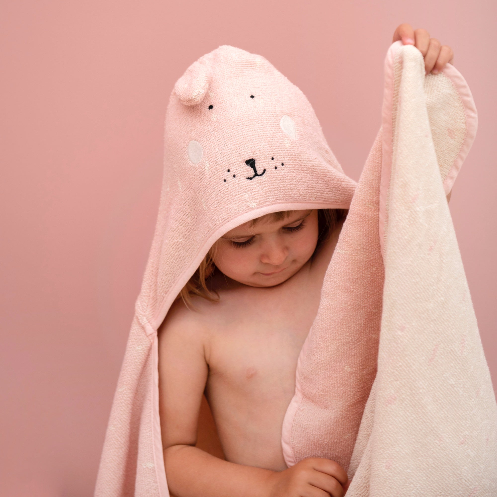 Hooded Towel "Mrs. Rabbit"