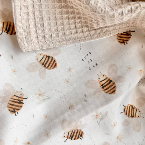 Kuscheldecke “Cute as can bee” | wählbare Rückseite