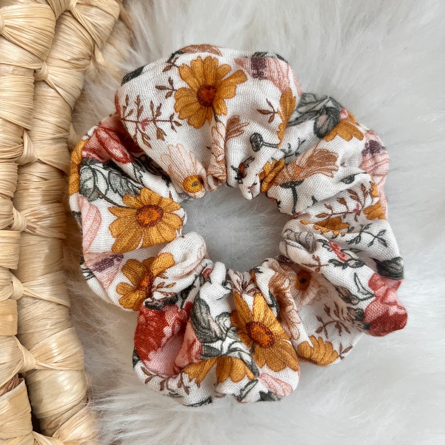 Scrunchie-Haarband "Retro Blumen", Musselin