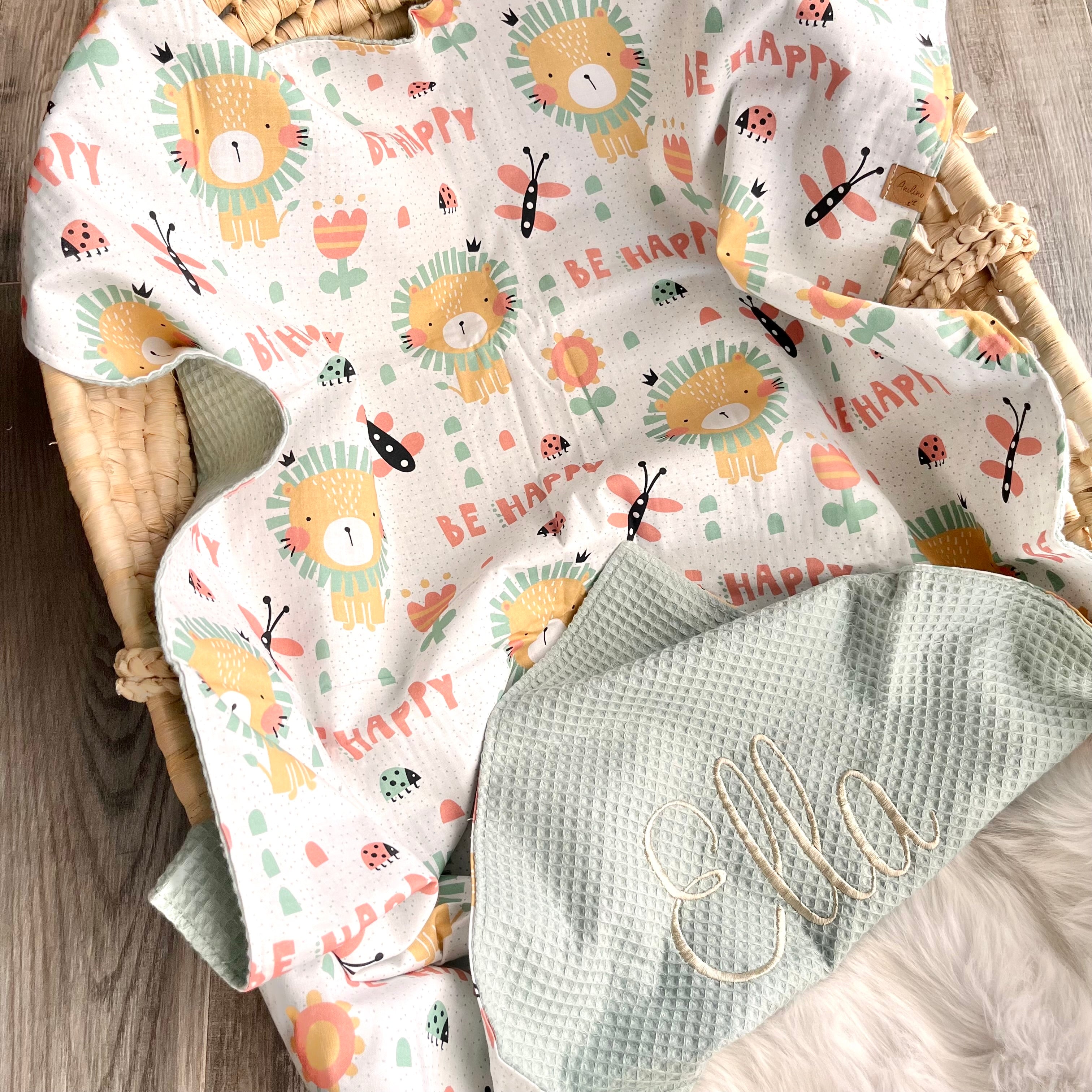 Kuscheldecke “Be happy” | wählbare Rückseite