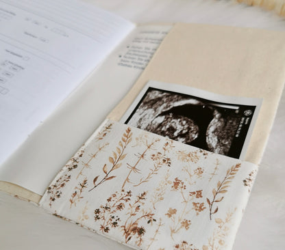 Maternity Passport Cover "Wild Flowers"