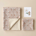 Geschenkset Mäuschen mit Babydecke, Musselintuch und Karte