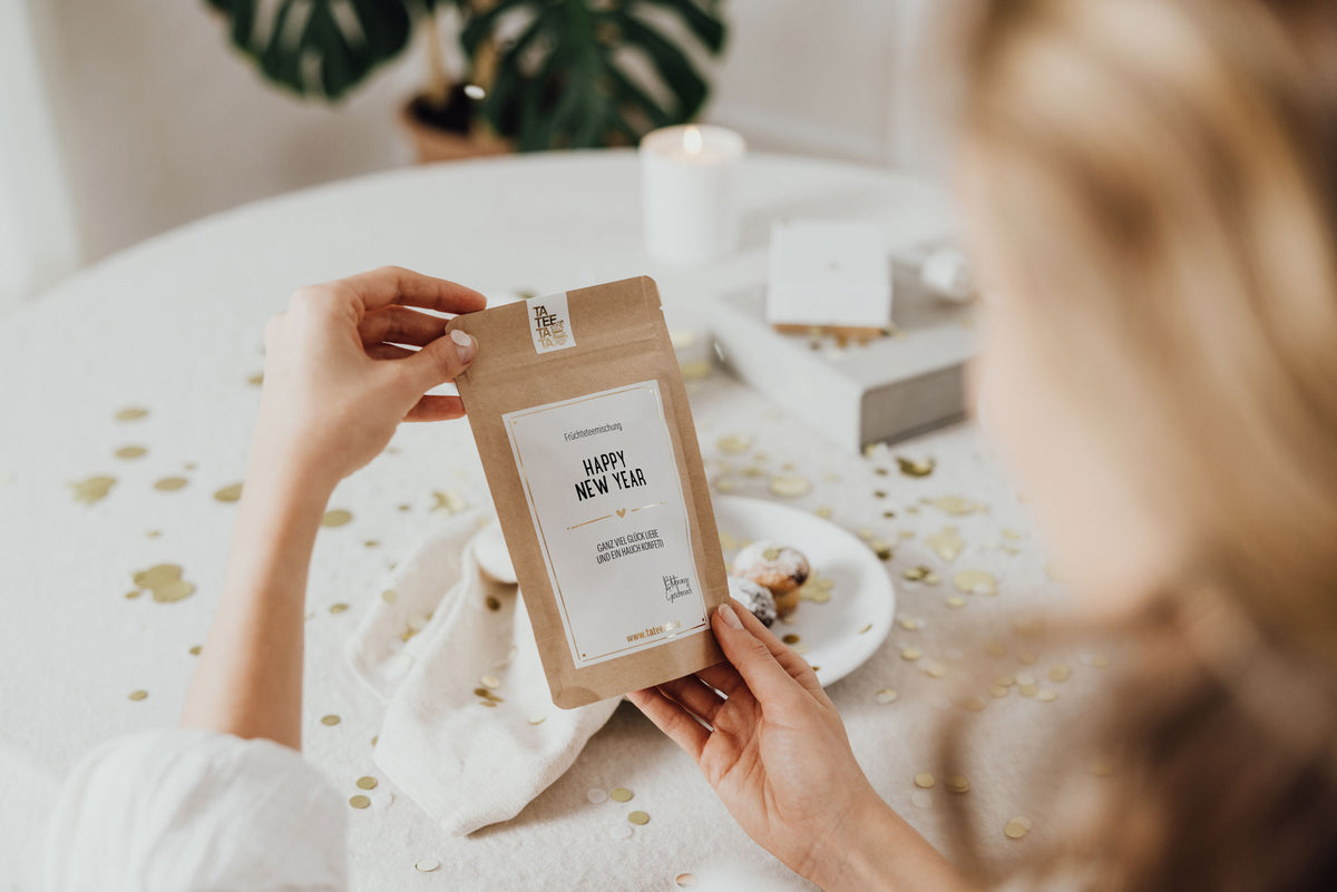Tee „Happy New Year“ – Früchteteemischung Himbeer Aprikose