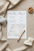 Hallo Baby Ratespiel Rochen – Flat Lay auf Beige
