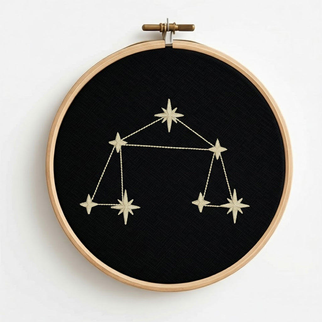 Deko-Stickrahmen Sternzeichen Waage | Libra | handgefertigt in Deutschland