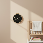 Stickrahmen Steinbock an Nursery-Wand