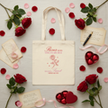 Stoffbeutel Roses are red Flat Lay mit roten Rosen Liebesbriefen und Rosenblättern