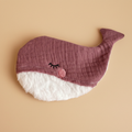 Whale crinkle toy with mauve waffle musselin fabric