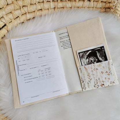 Maternity Passport Cover "Wild Flowers"