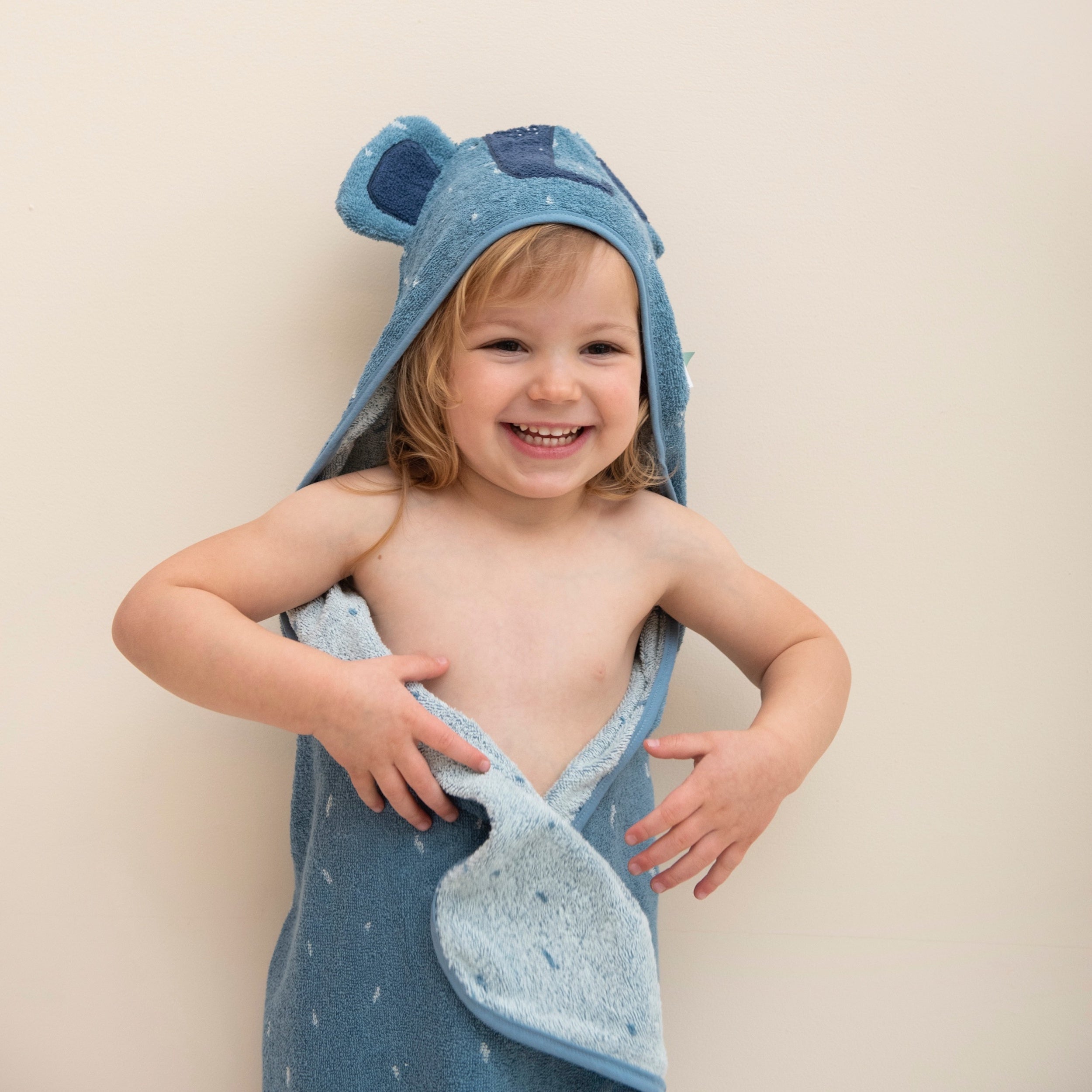 Serviette à Capuche "Mme Éléphant"